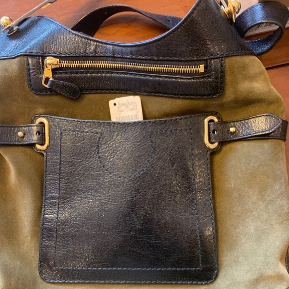 BALENCIAGA Suede Leather Tote Handbag,Olive Green. - Picture 4 of 13